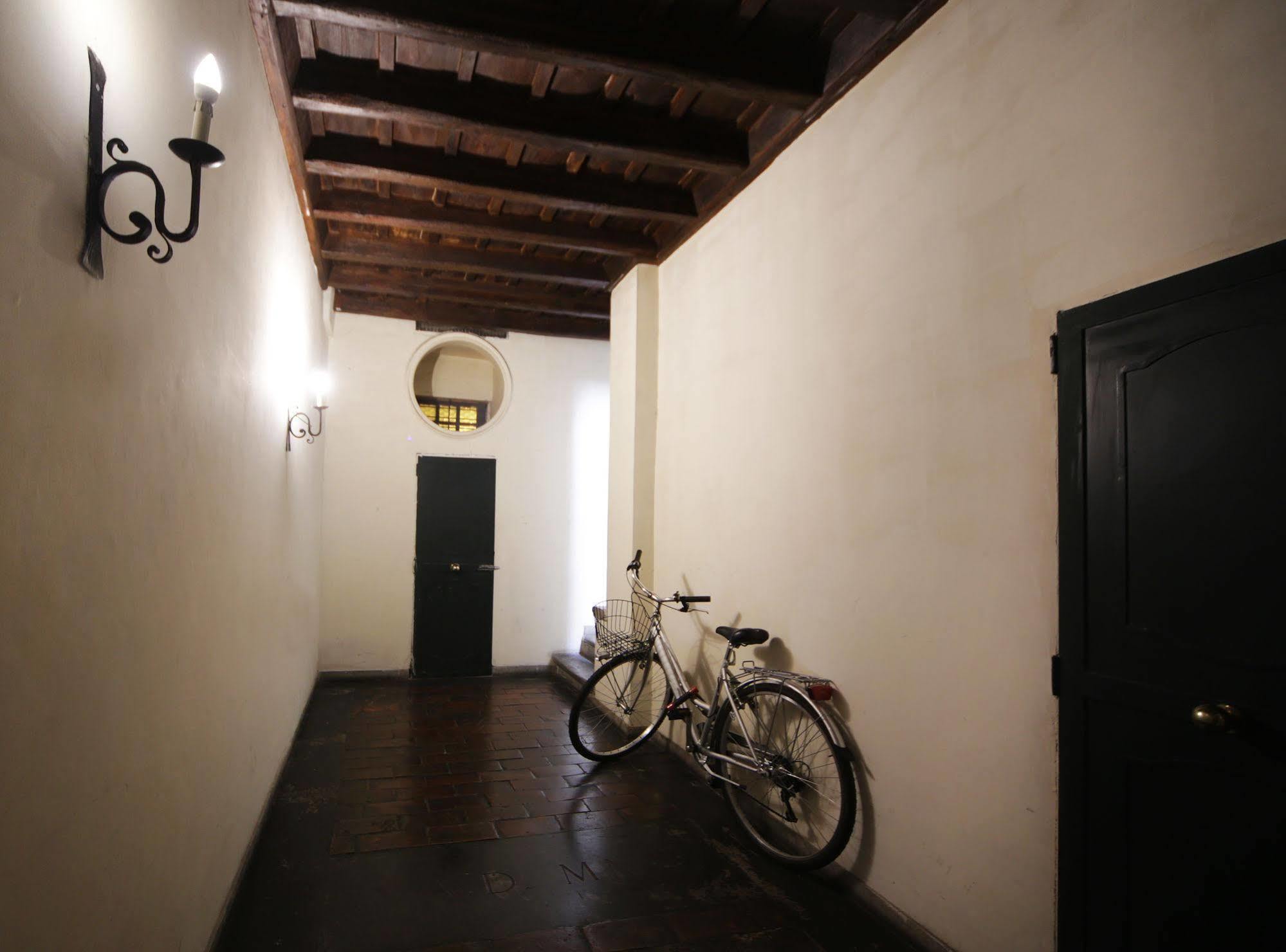 Borgo Pio 2* Roma